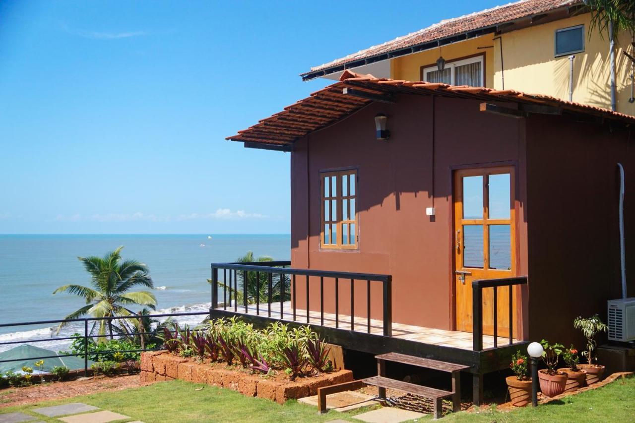Okean Resort Vagator Esterno foto